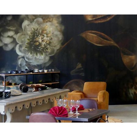 Le Predaiou Bed & Breakfast La Garde Adhemar Bagian luar foto