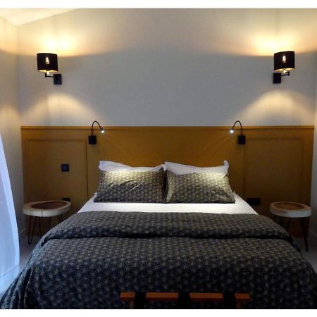 Le Predaiou Bed & Breakfast La Garde Adhemar Bagian luar foto